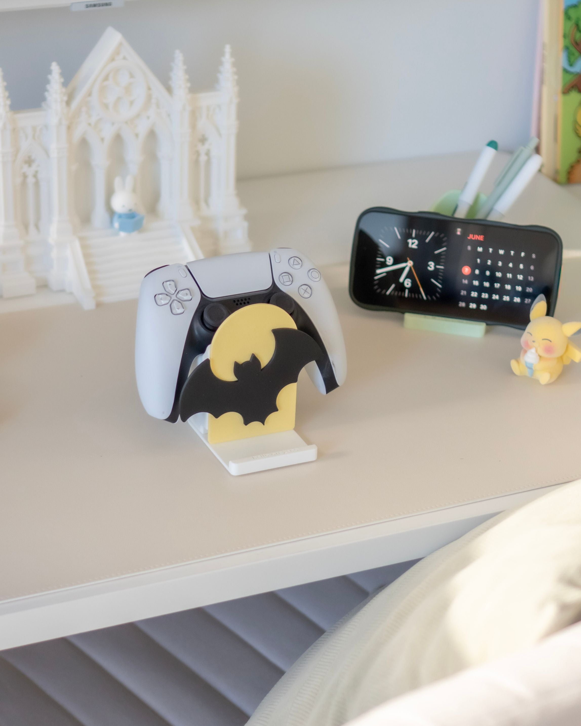 Bat | 3-in-1 Pen Pot, Controller Holder & Phone Stand