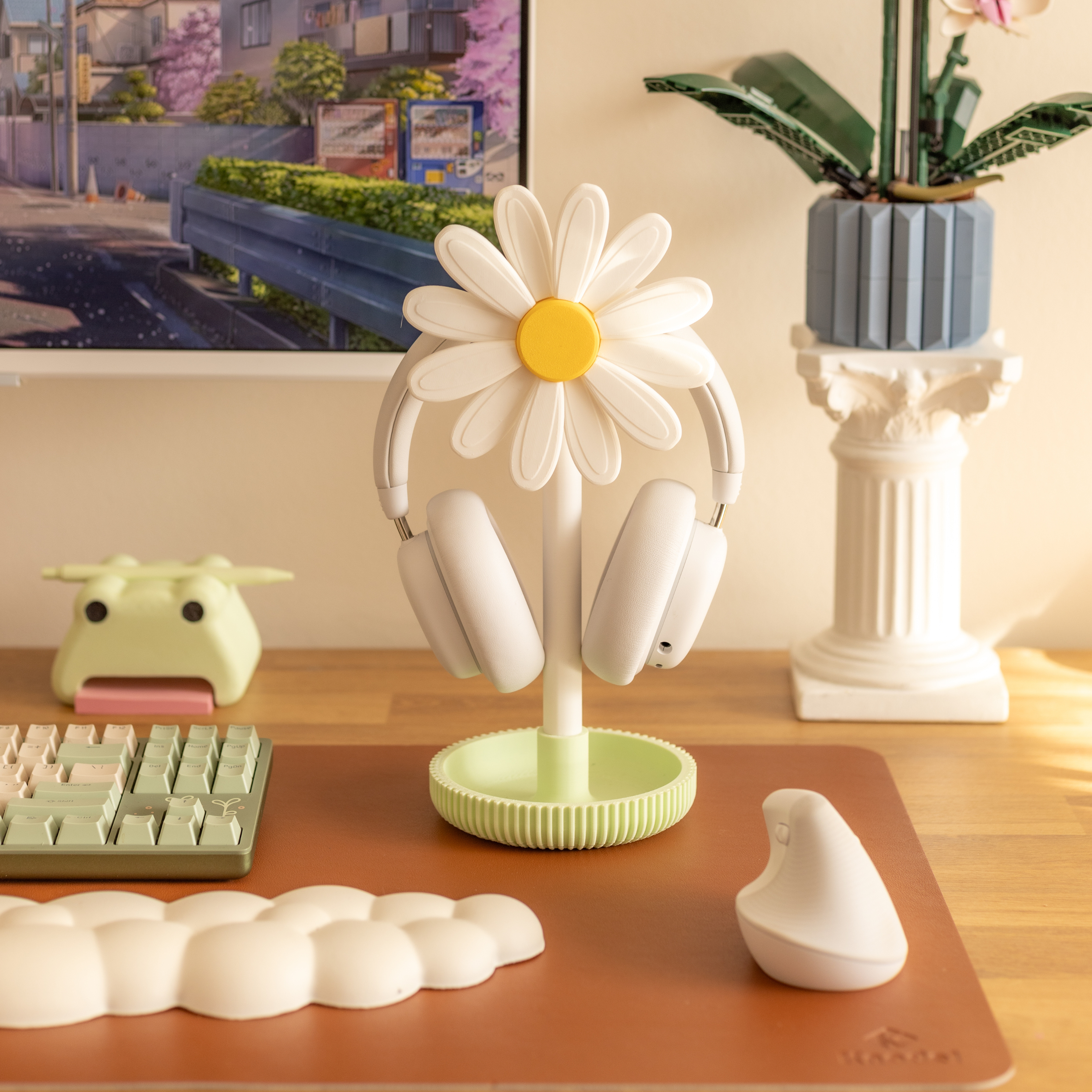 Daisy Headphone Stand