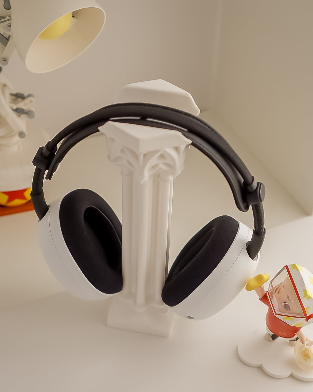 Column Headphone Stand
