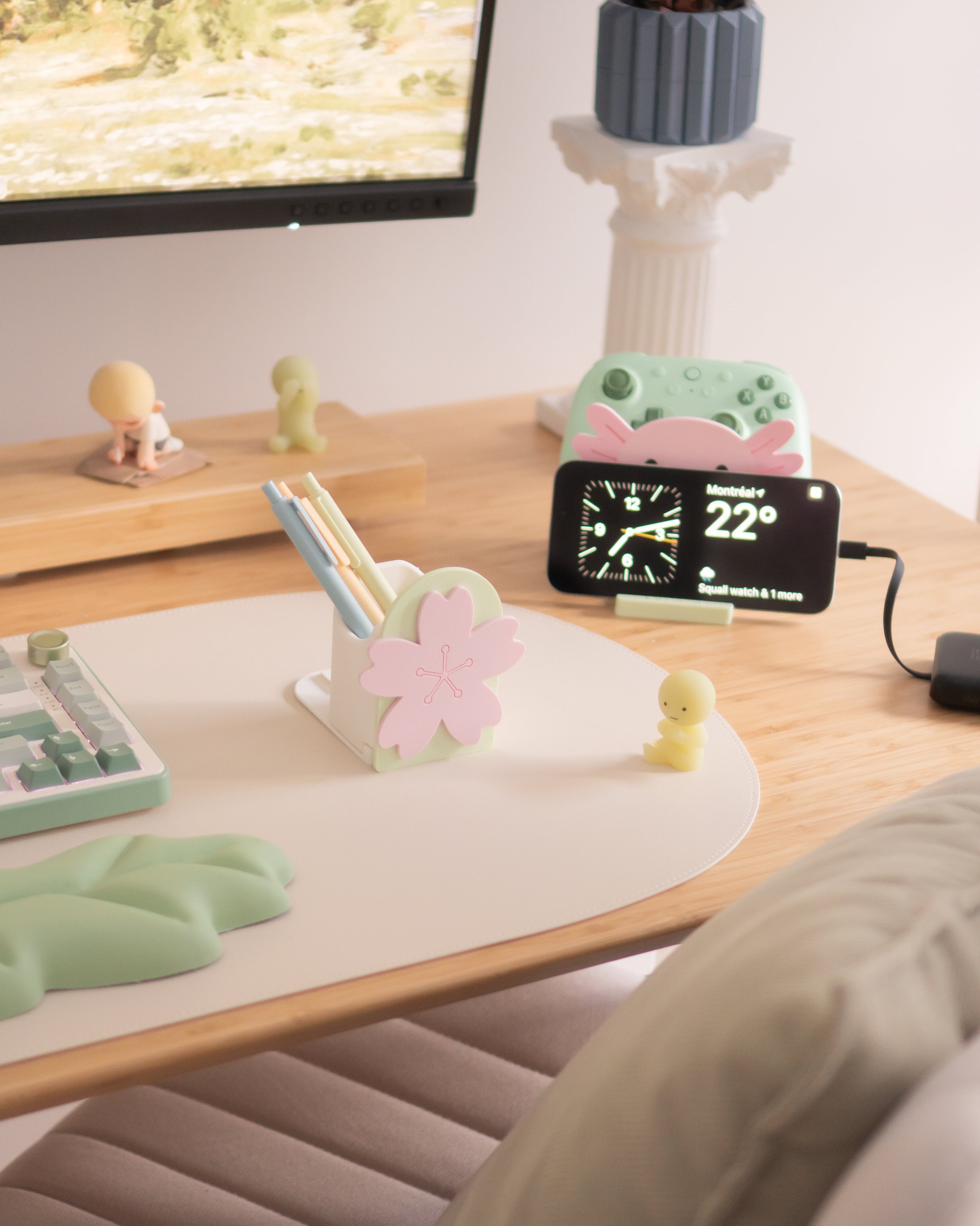 Sakura | 3-in-1 Pen Pot, Controller Holder & Phone Stand