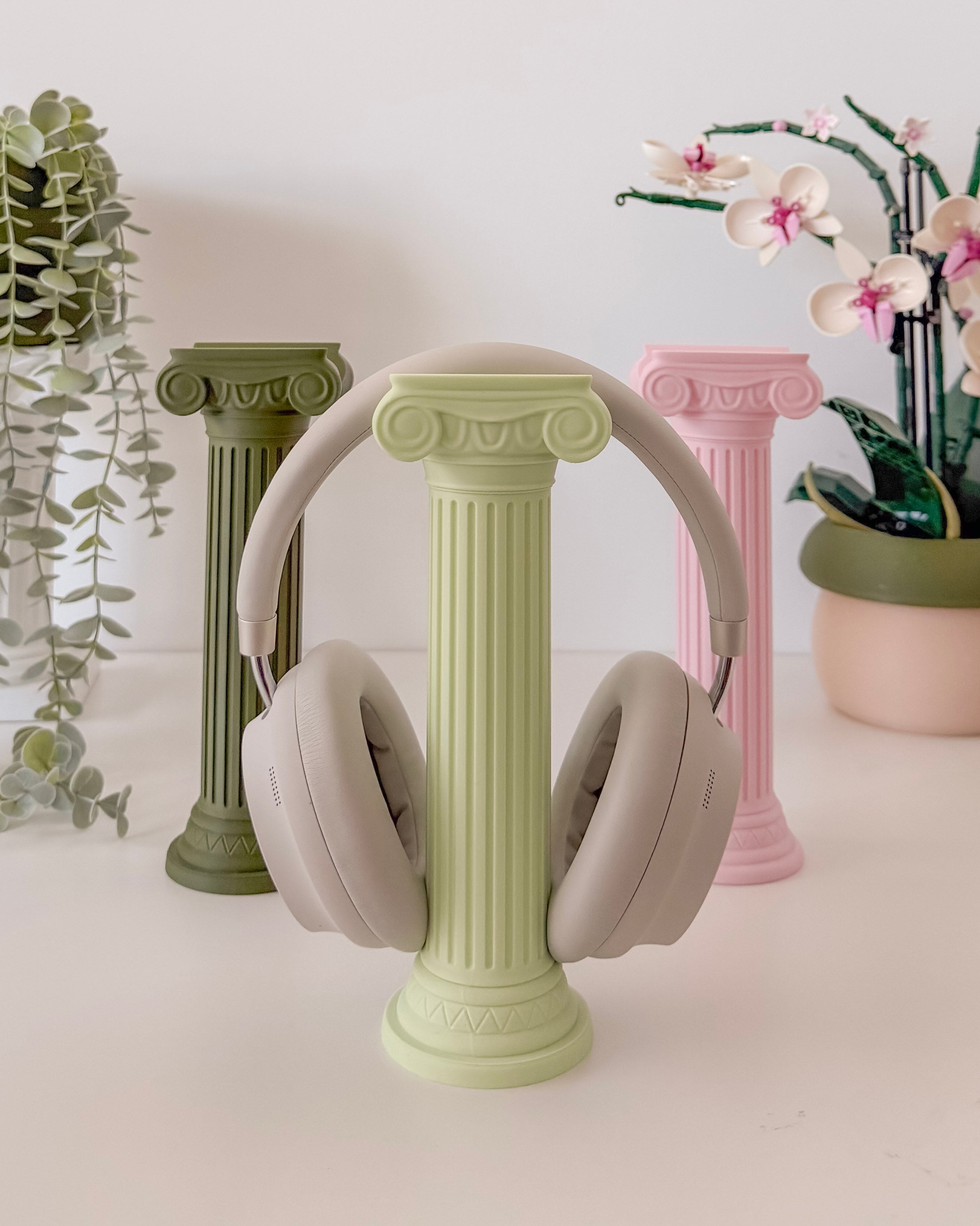 Column Headphone Stand & Controller Holder