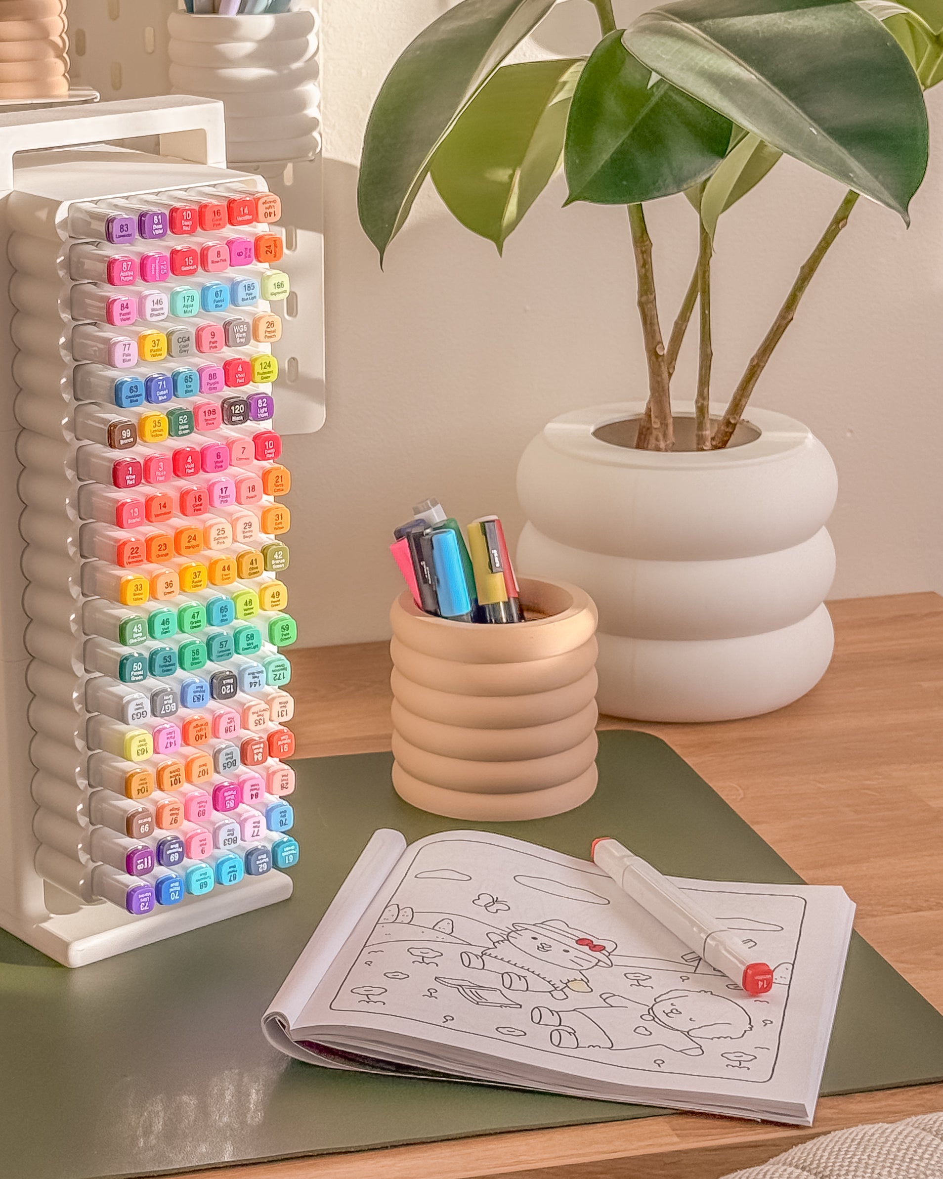 Cloud Pen Pots