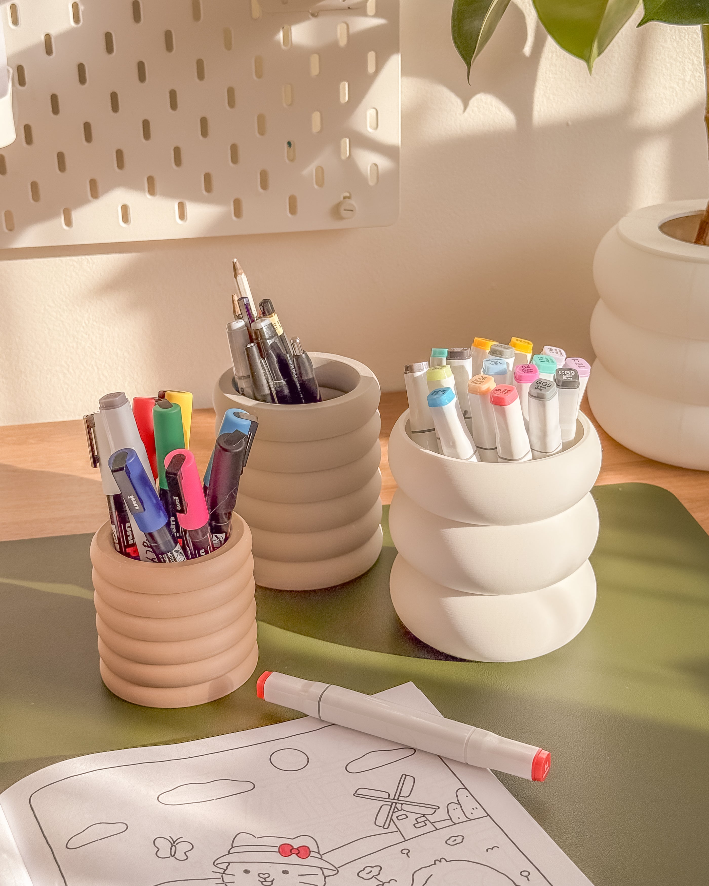 Cloud Pen Pots