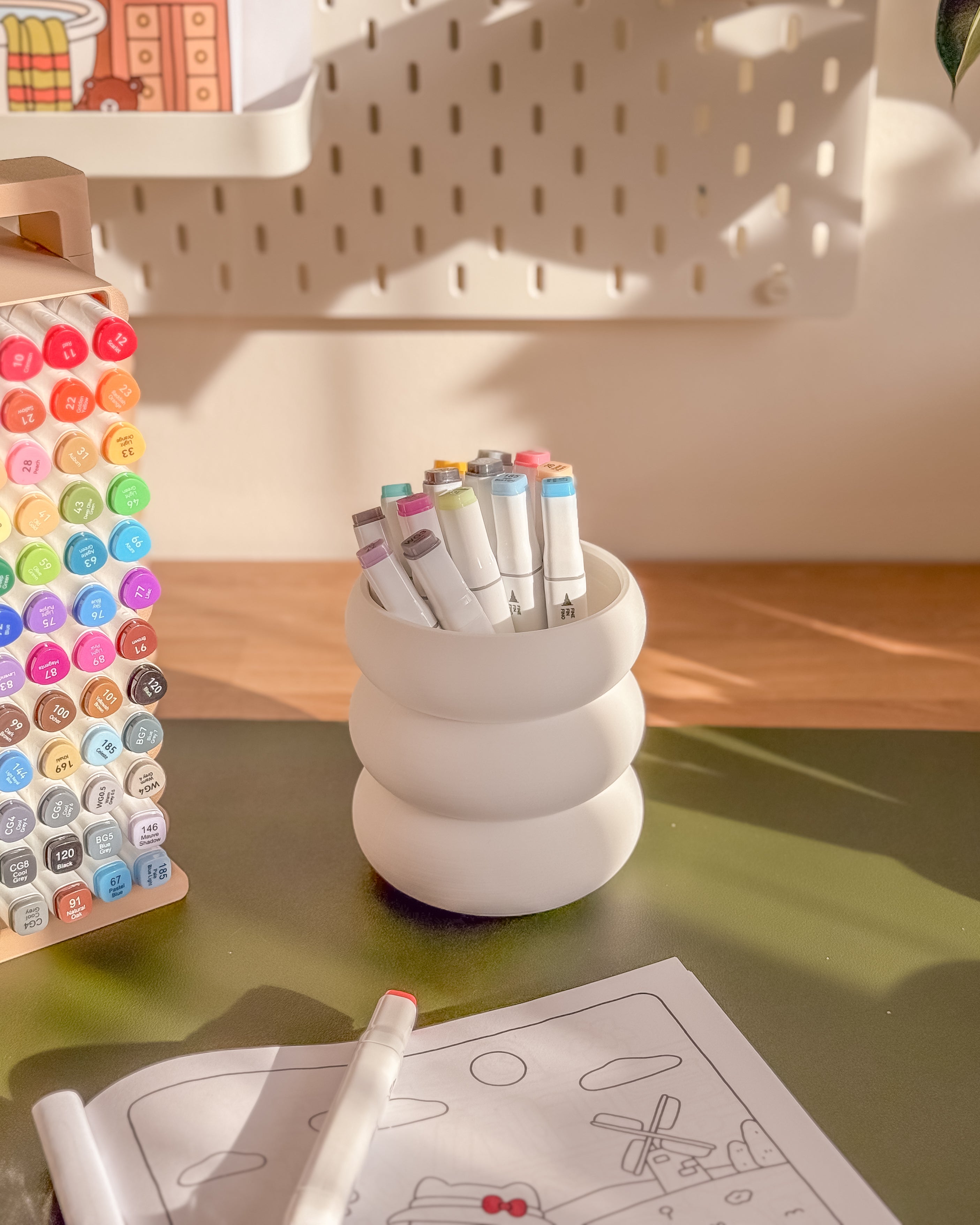 Cloud Pen Pots