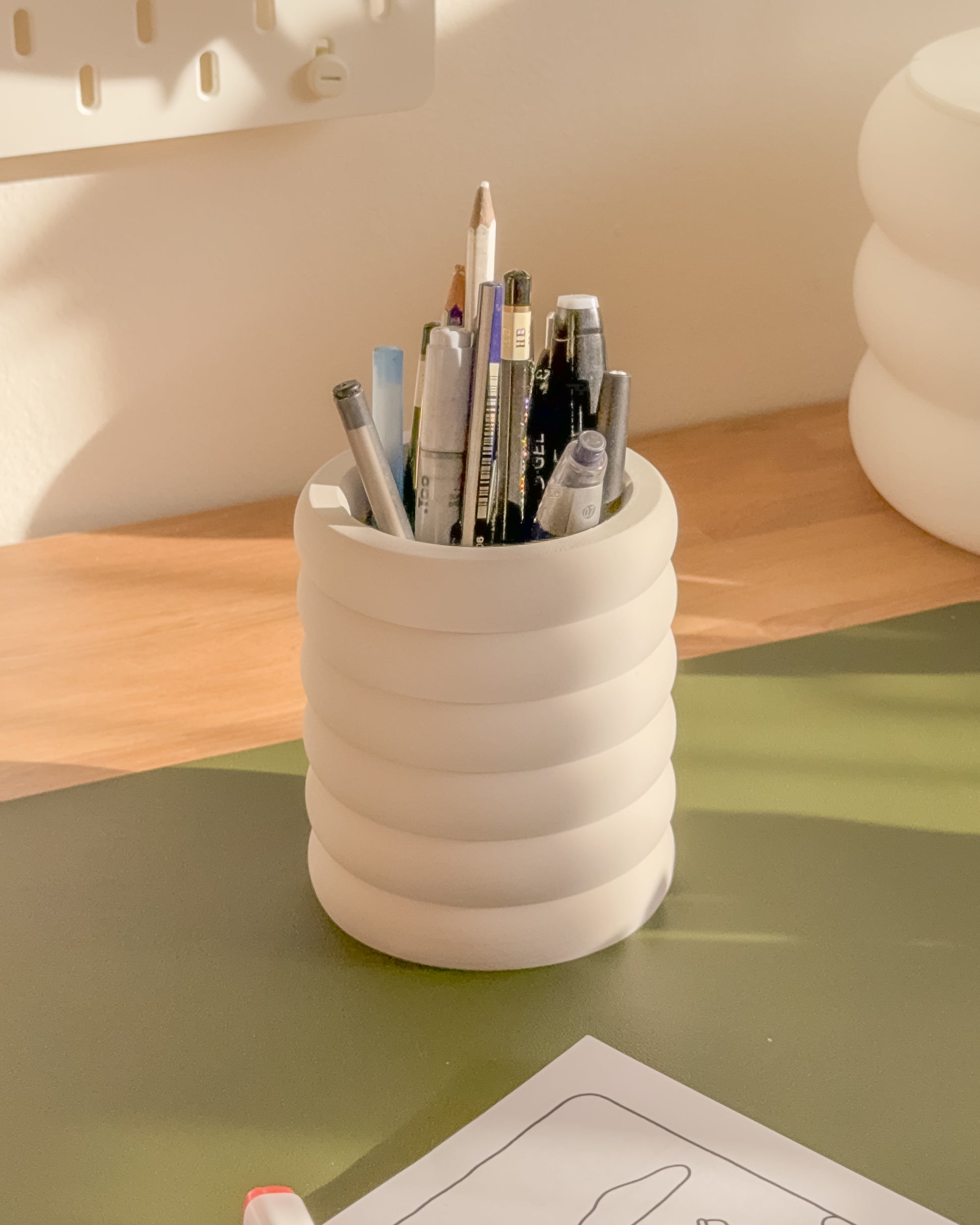 Cloud Pen Pots