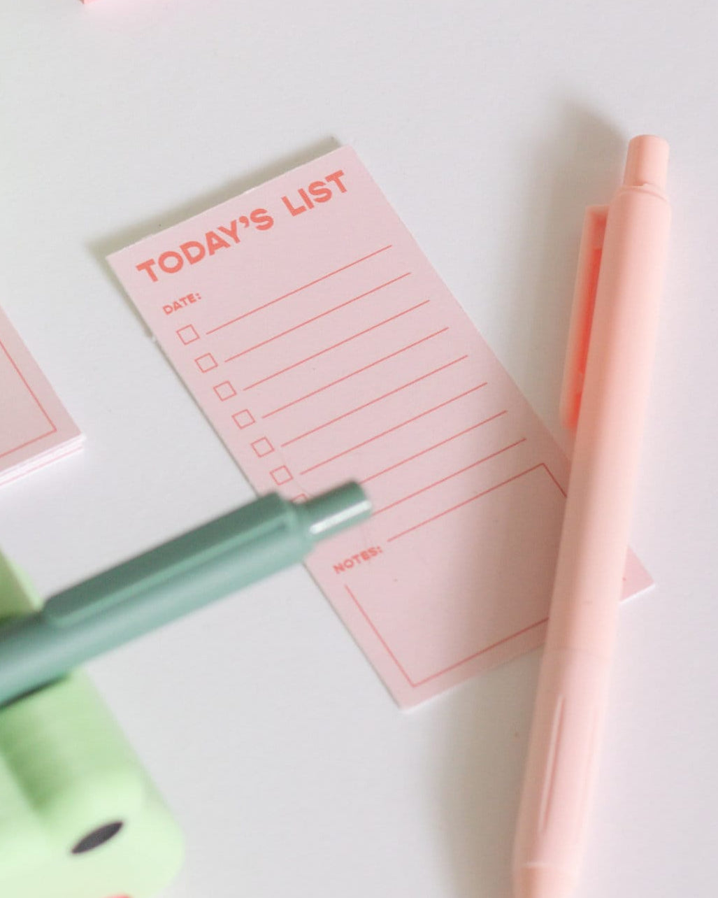 2" Custom To-Do List (100 sheets | Frog not included)