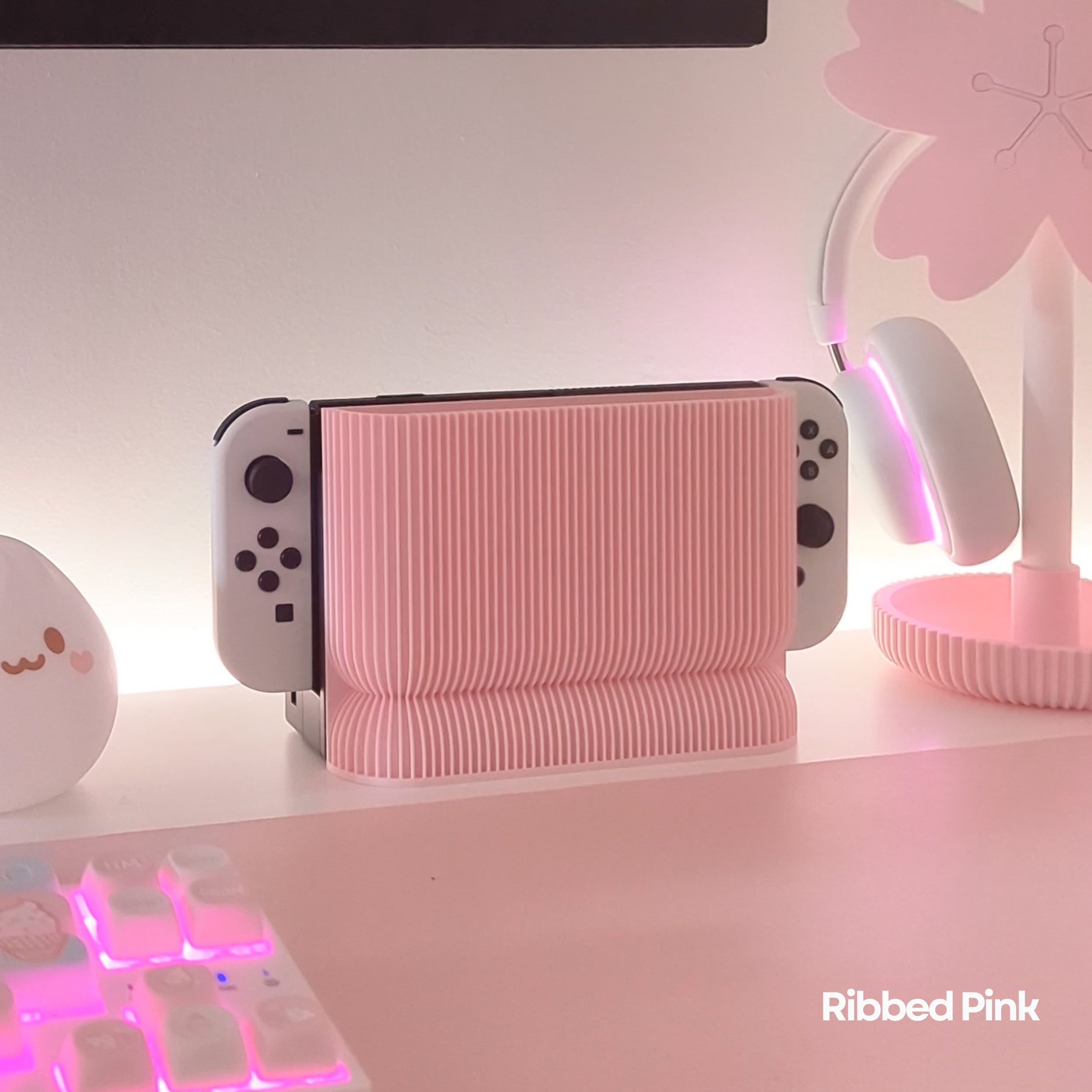 Version 1 Vase Switch Dock Cover with Storage