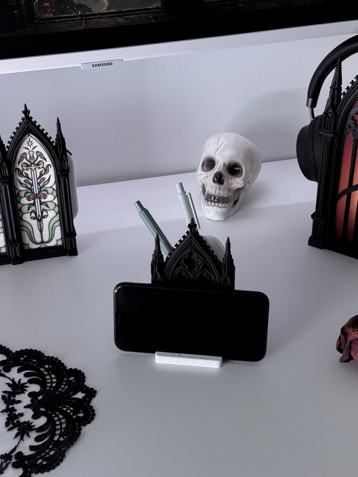 Cathedral | 3-in-1 Pen Pot, Controller Holder & Phone Stand