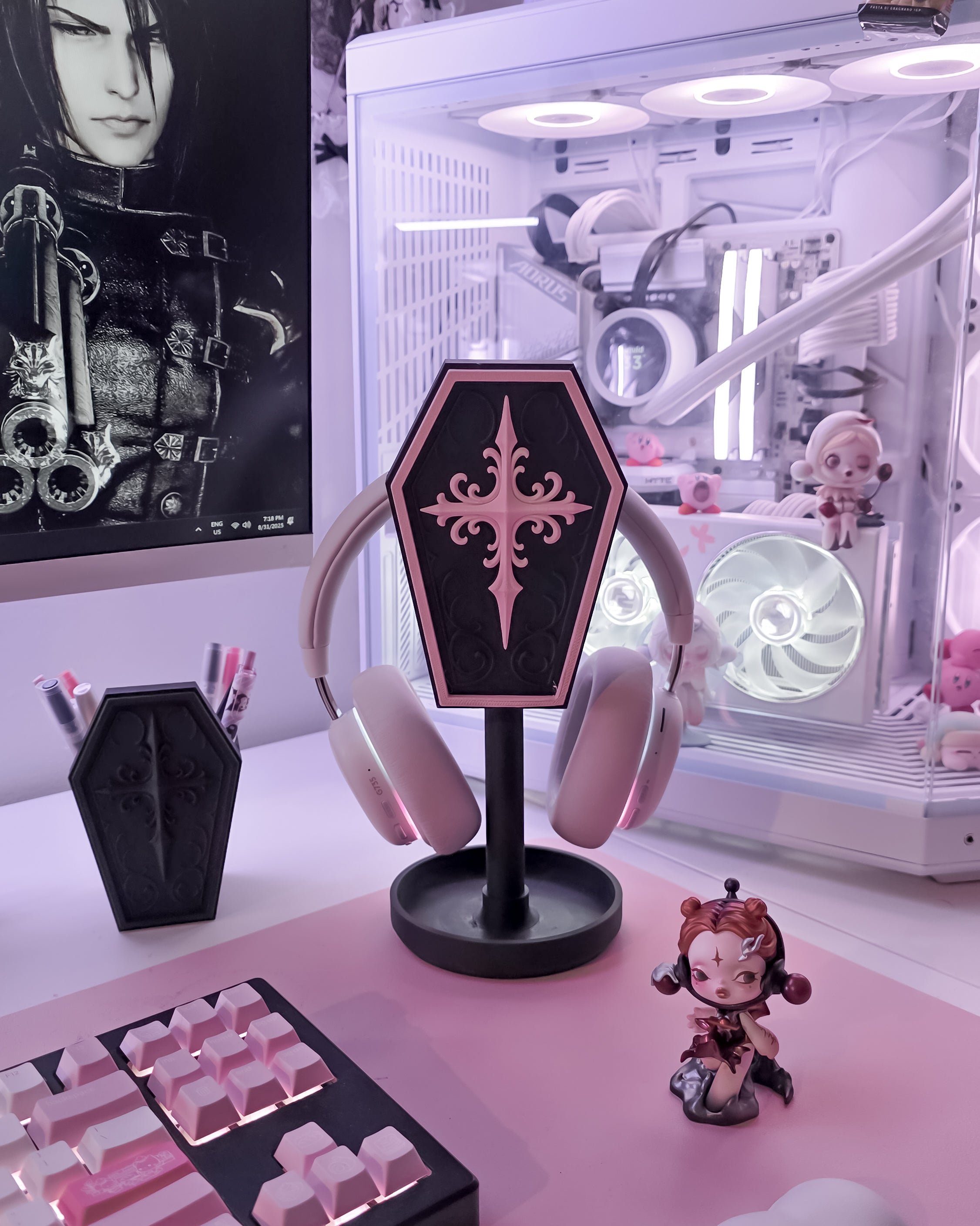 Coffin Headphone Stand