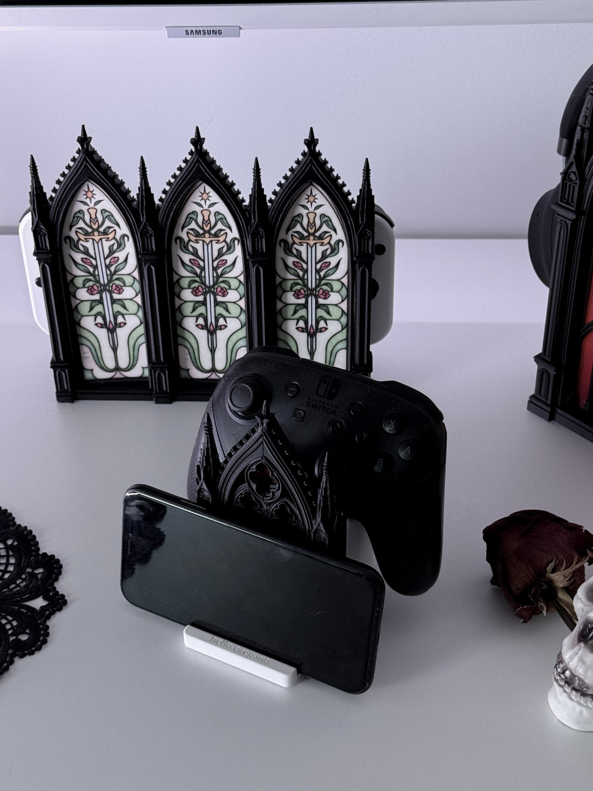 Cathedral | 3-in-1 Pen Pot, Controller Holder & Phone Stand