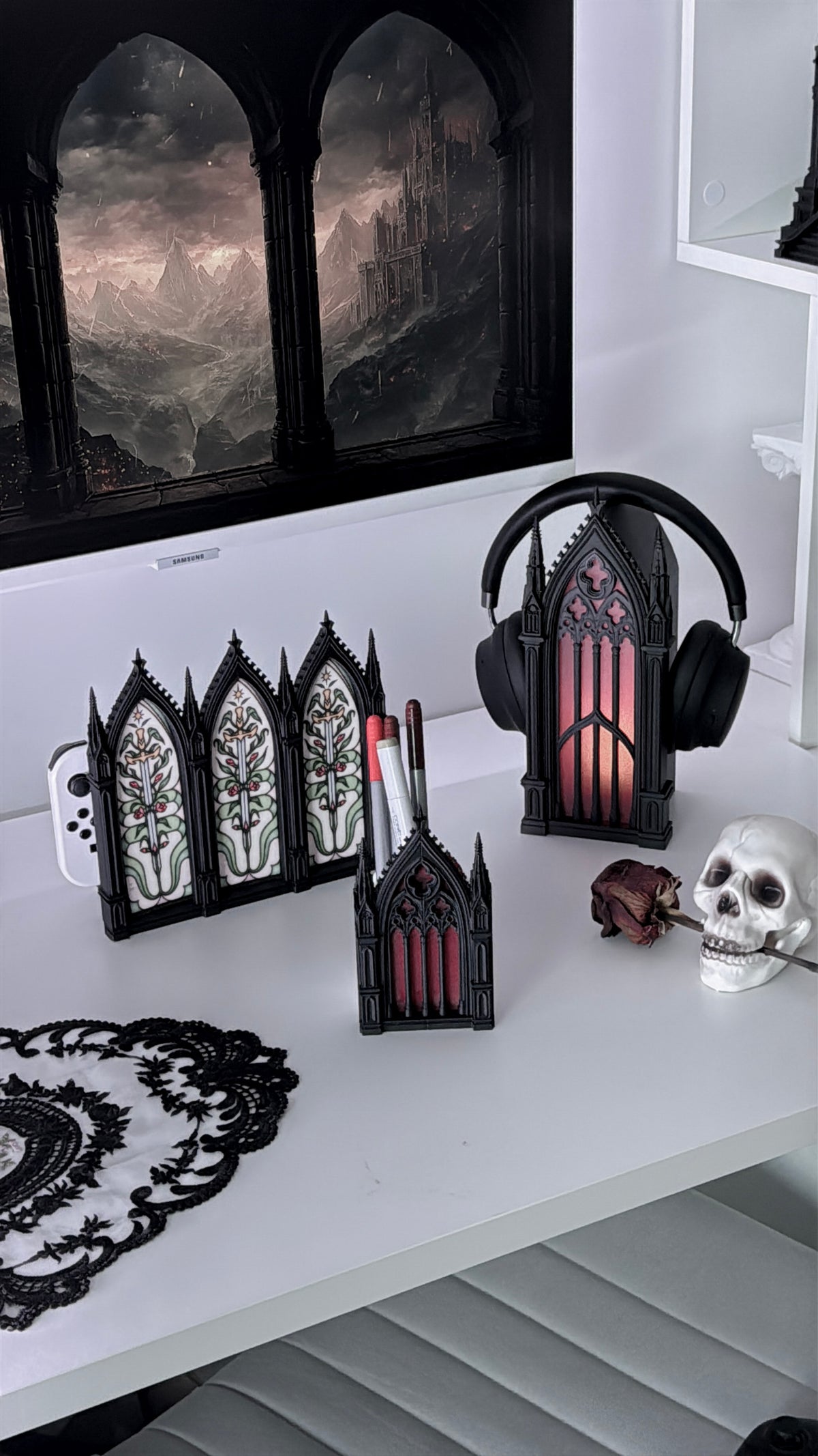Cathedral | 3-in-1 Pen Pot, Controller Holder & Phone Stand