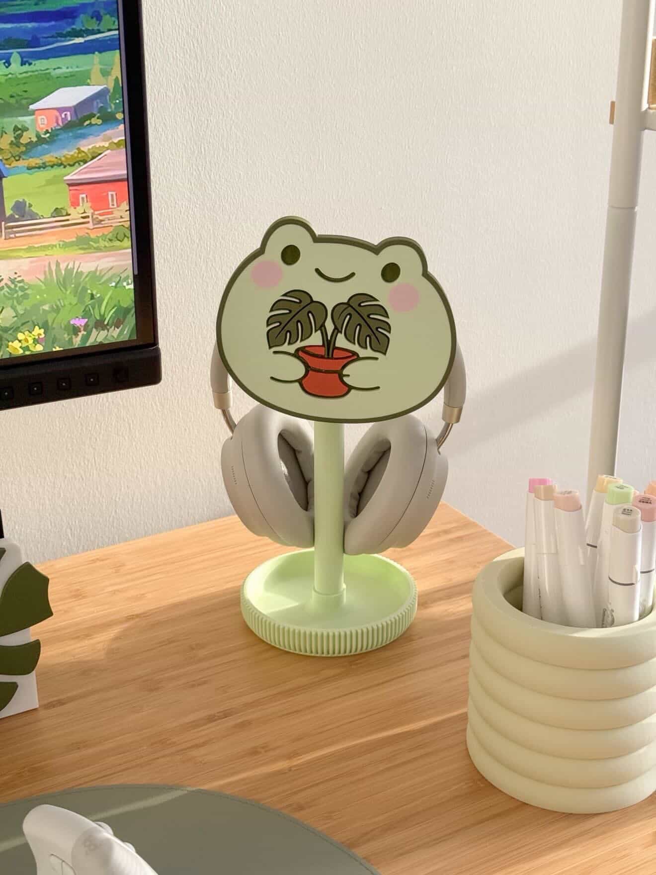Monstera Frog Headphone Stand | @thecozylittlejungle edition