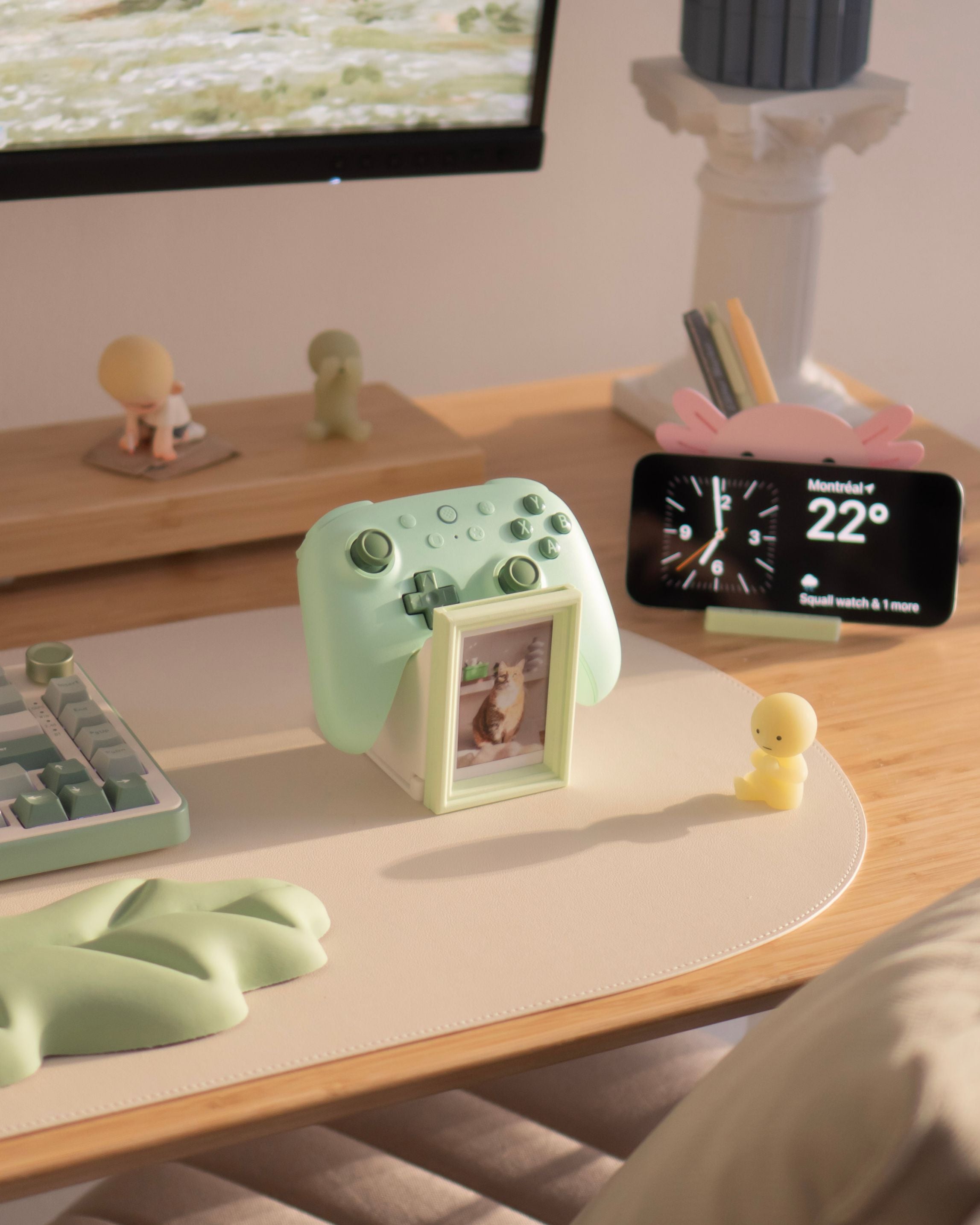 Photocard | 3-in-1 Pen Pot, Controller Holder & Phone Stand