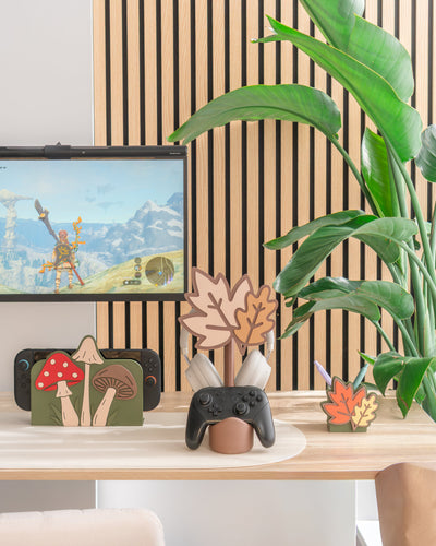 Fall Leaves Headphone Stand