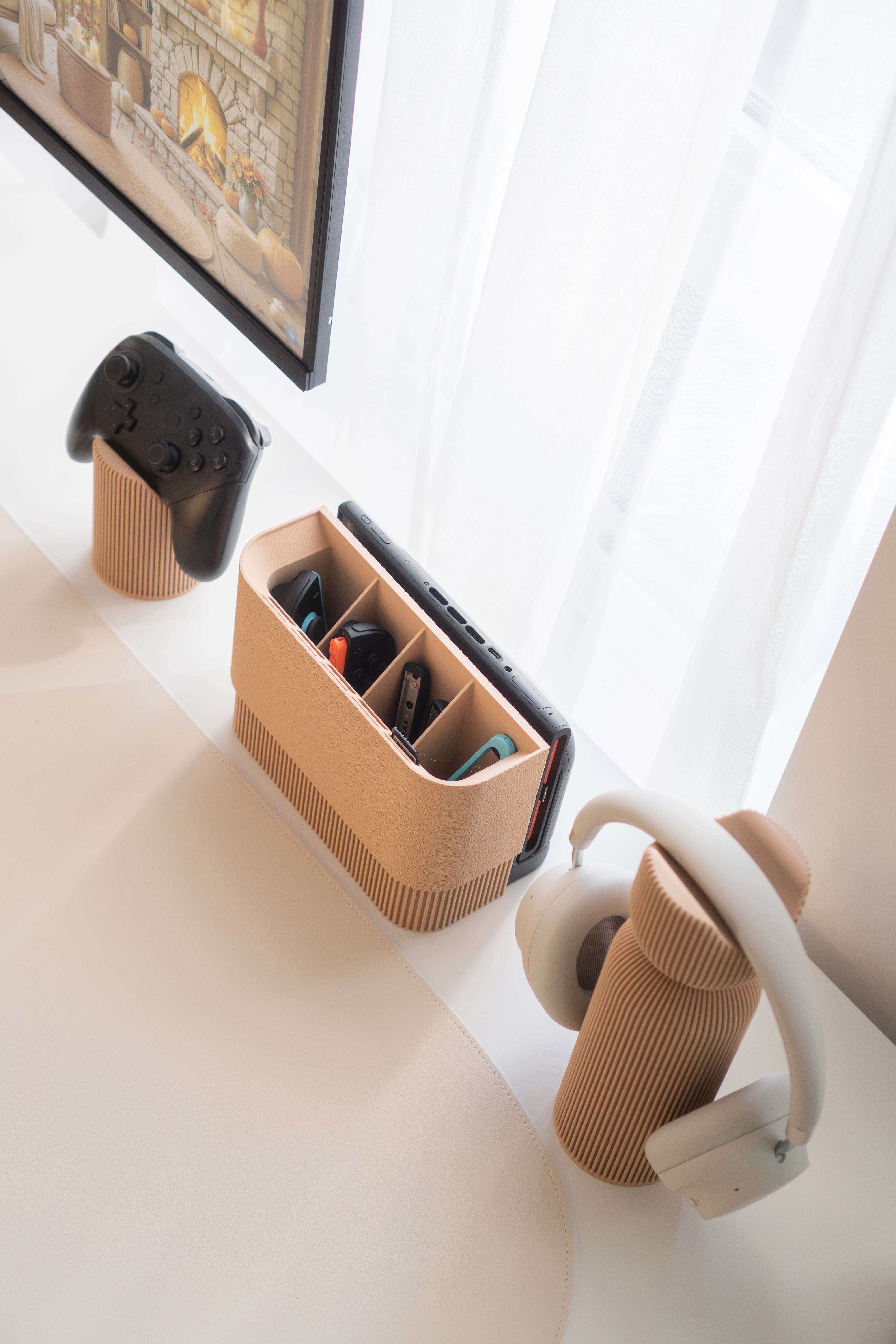 Ribbed Vase Switch Dock Cover and Controller Bundle