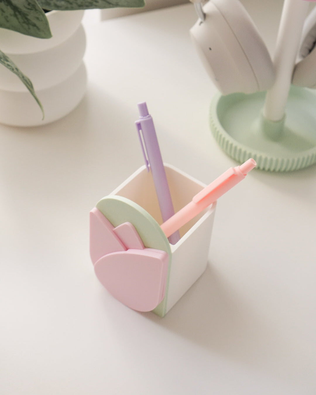 Tulip Swap Pen Pot