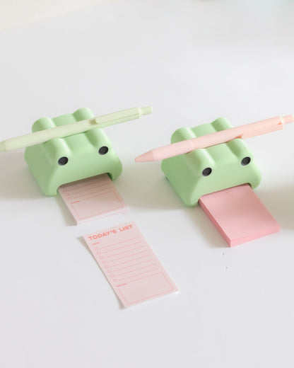 Frog Post and Pen Holder