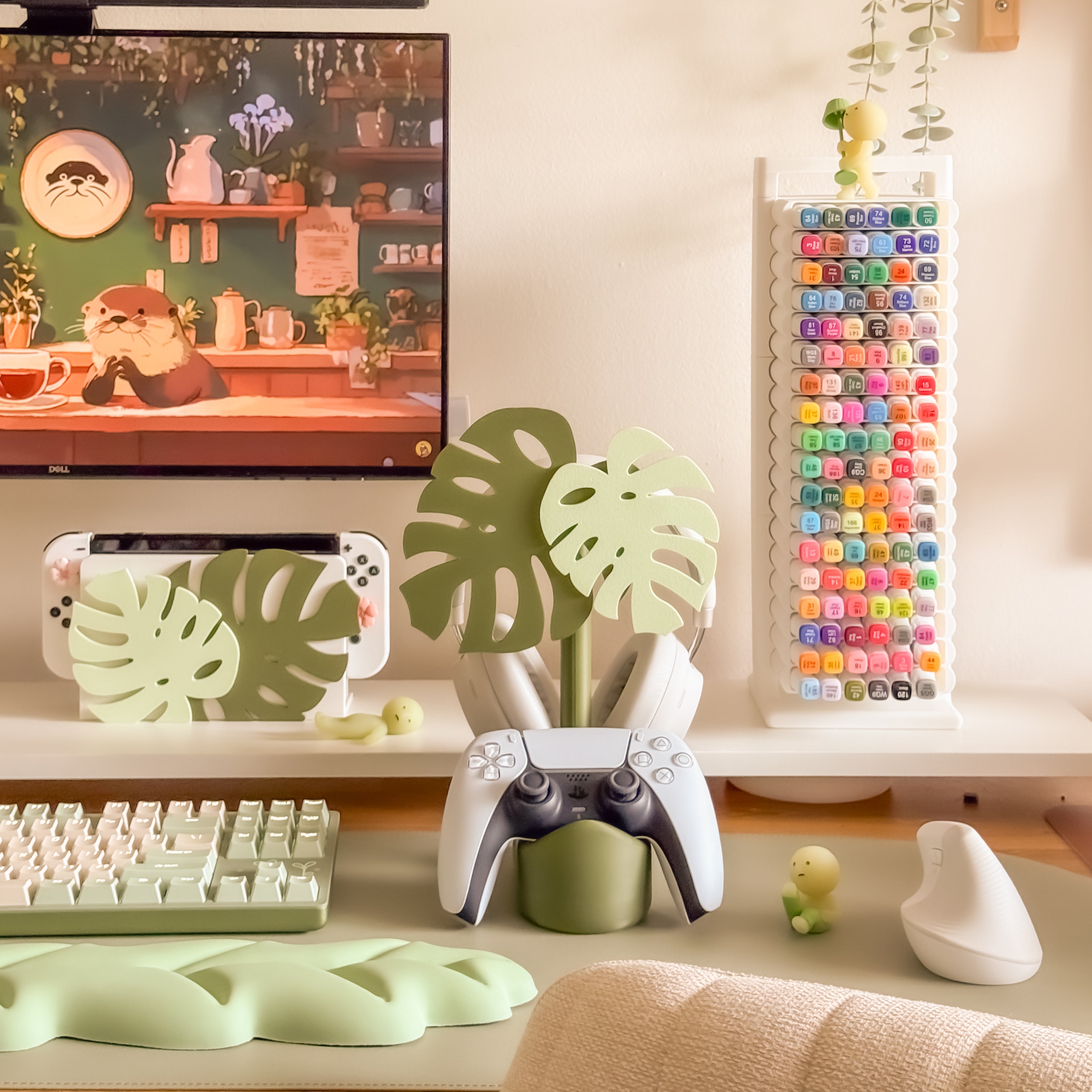 Monstera Headphone Stand and Switch Cover Bundle