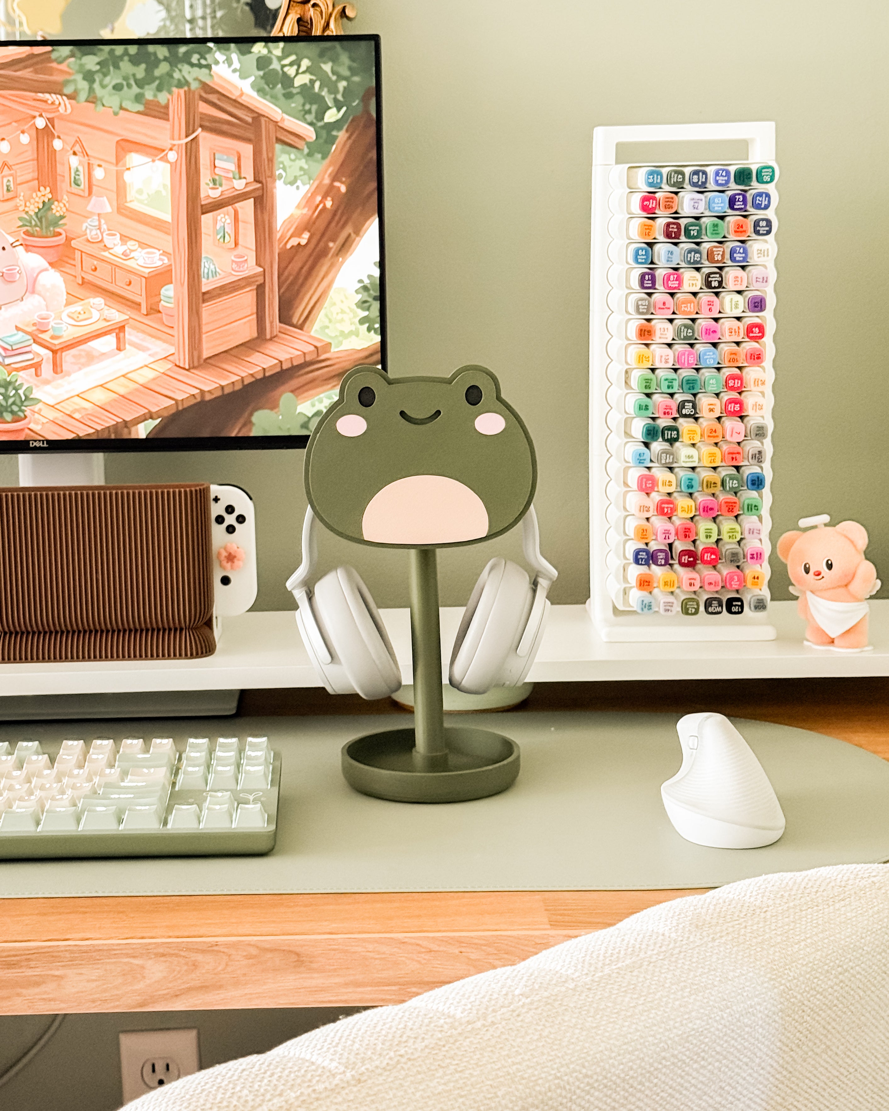 Frog Headphone Stand