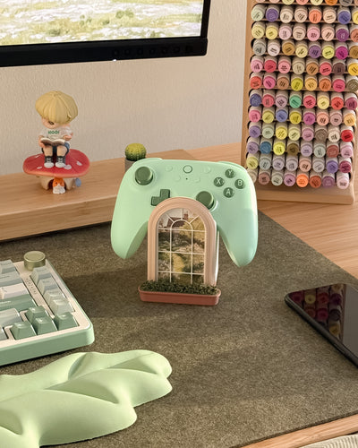 Cozy Window | 3-in-1 Pen Pot, Controller Holder & Phone Stand