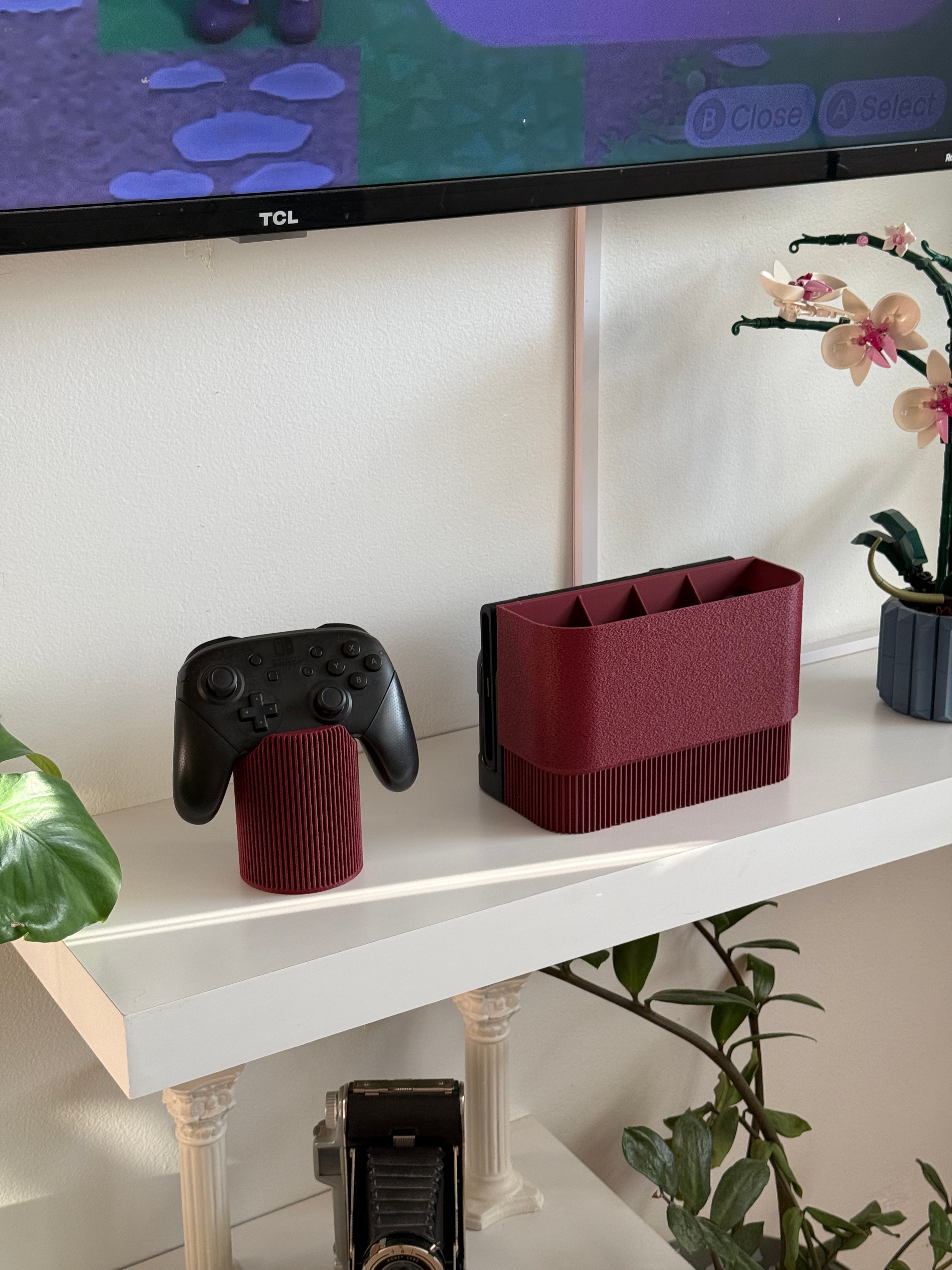 Ribbed Vase Switch Dock Cover and Controller Bundle