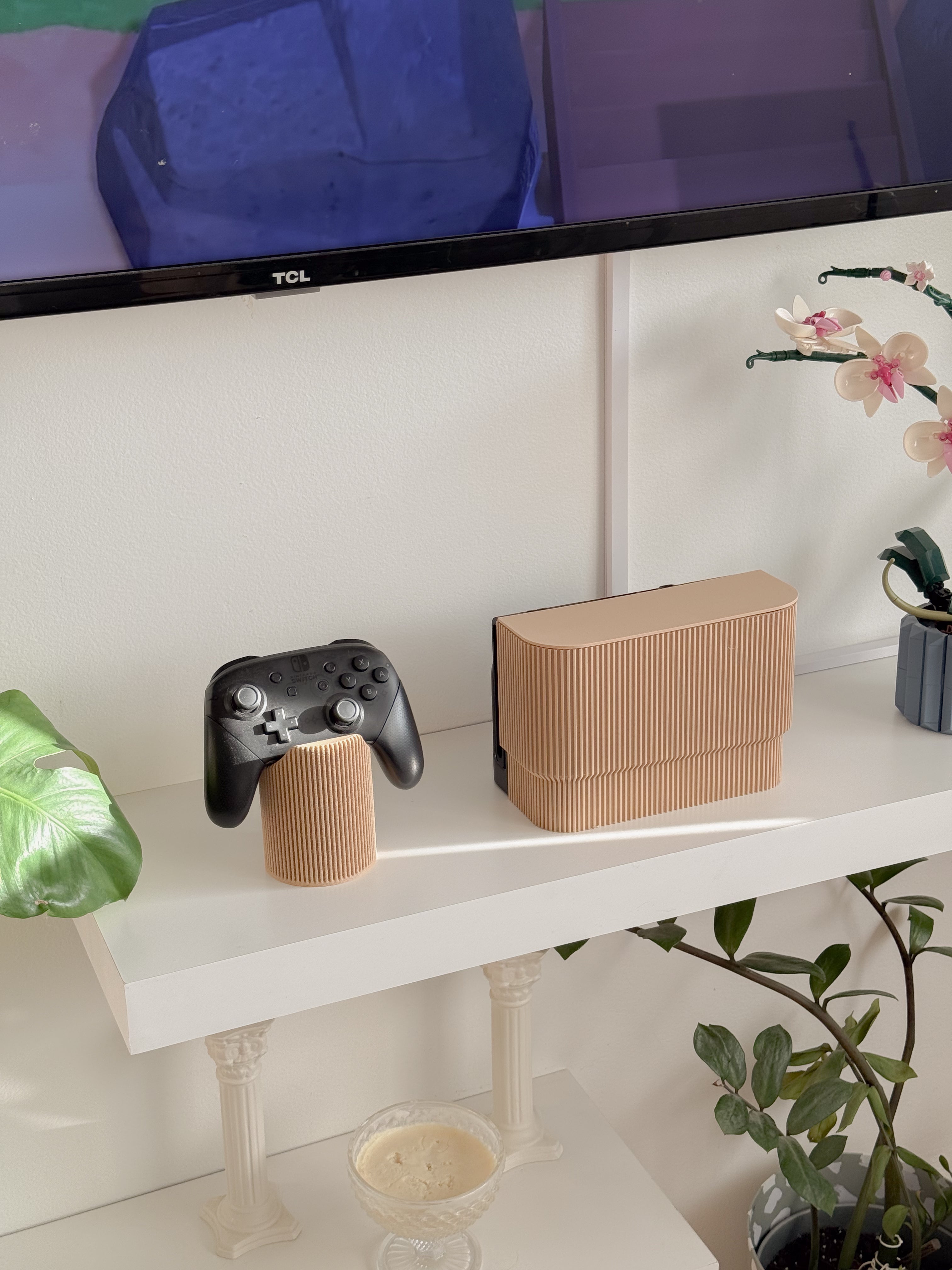 Ribbed Vase Switch Dock Cover and Controller Bundle