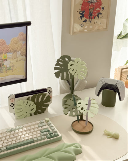 Monstera Pen Holder