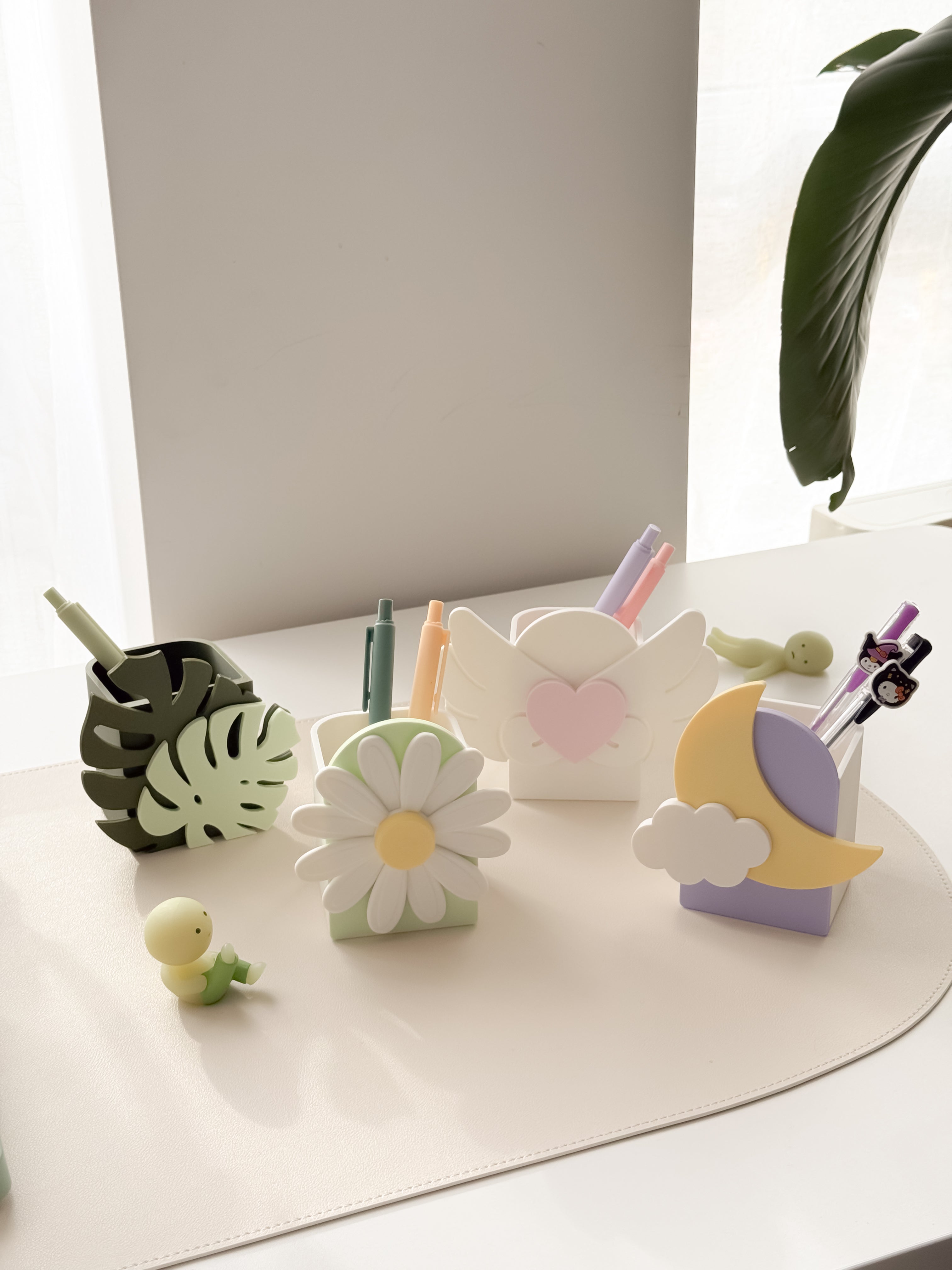 Monstera Swap Pen Pot