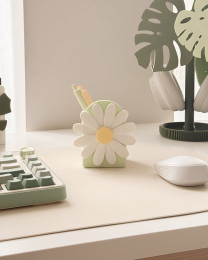 Daisy Swap Pen Pot