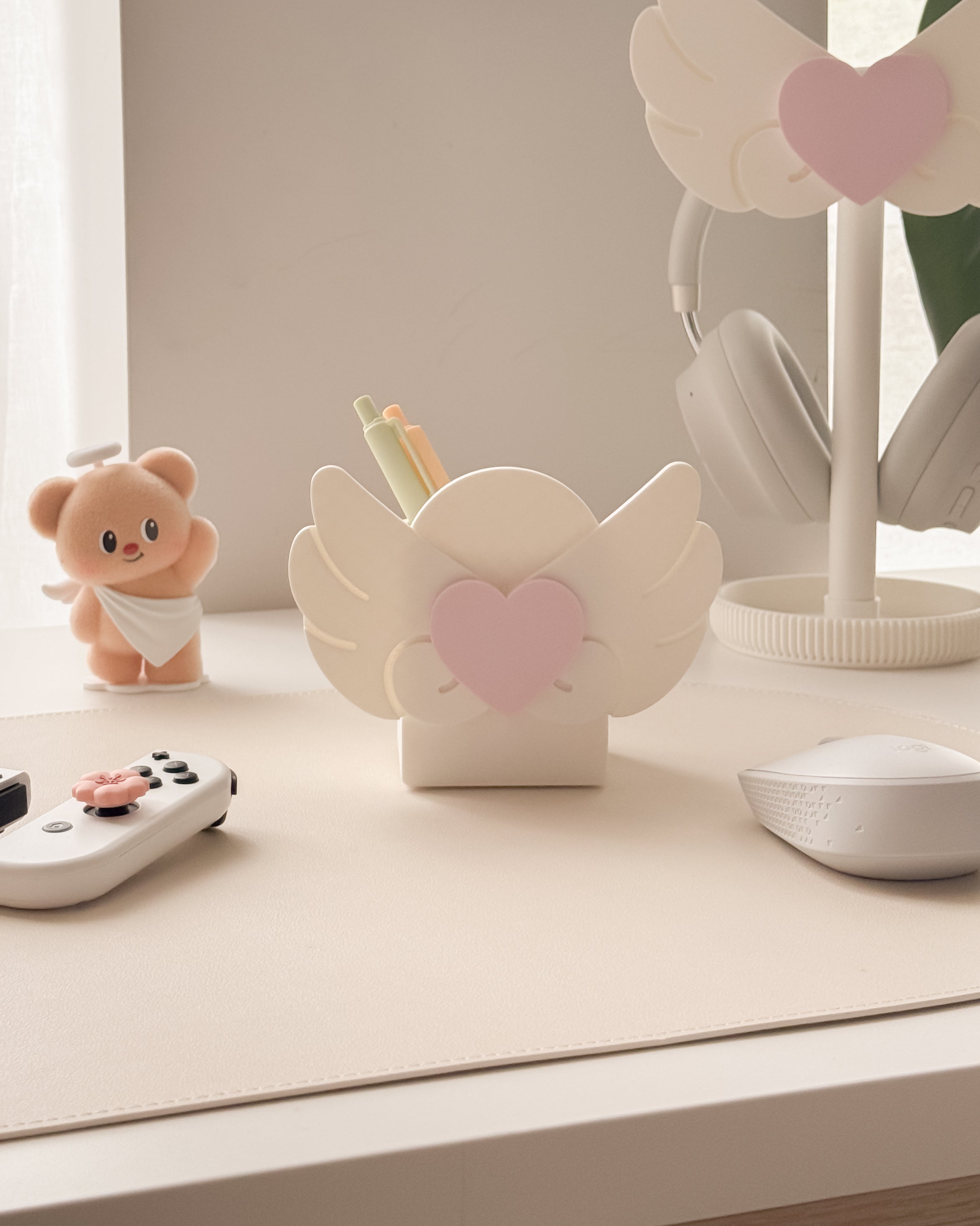 Heart Wings Swap Pen Pot