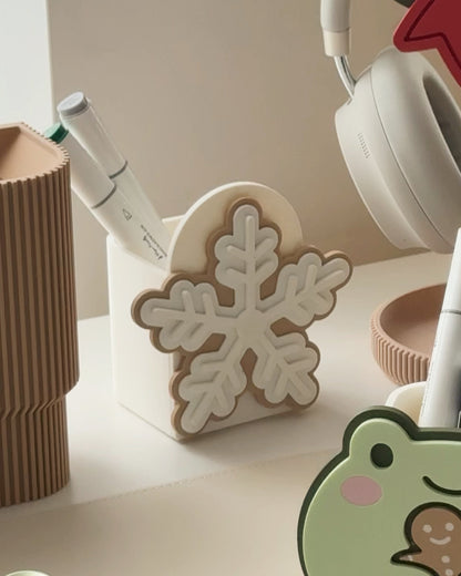 Snowflake Swap Pen Pot