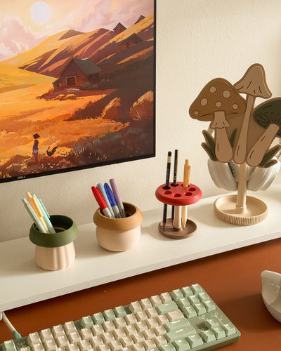 Mushroom Pen Pot