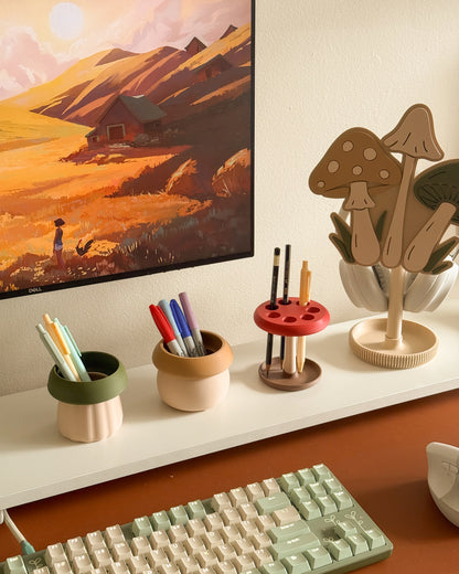 Mushroom Pen Pots