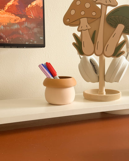 Mushroom Pen Pots