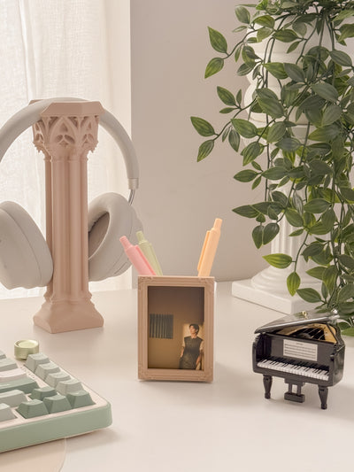 Column Headphone Stand