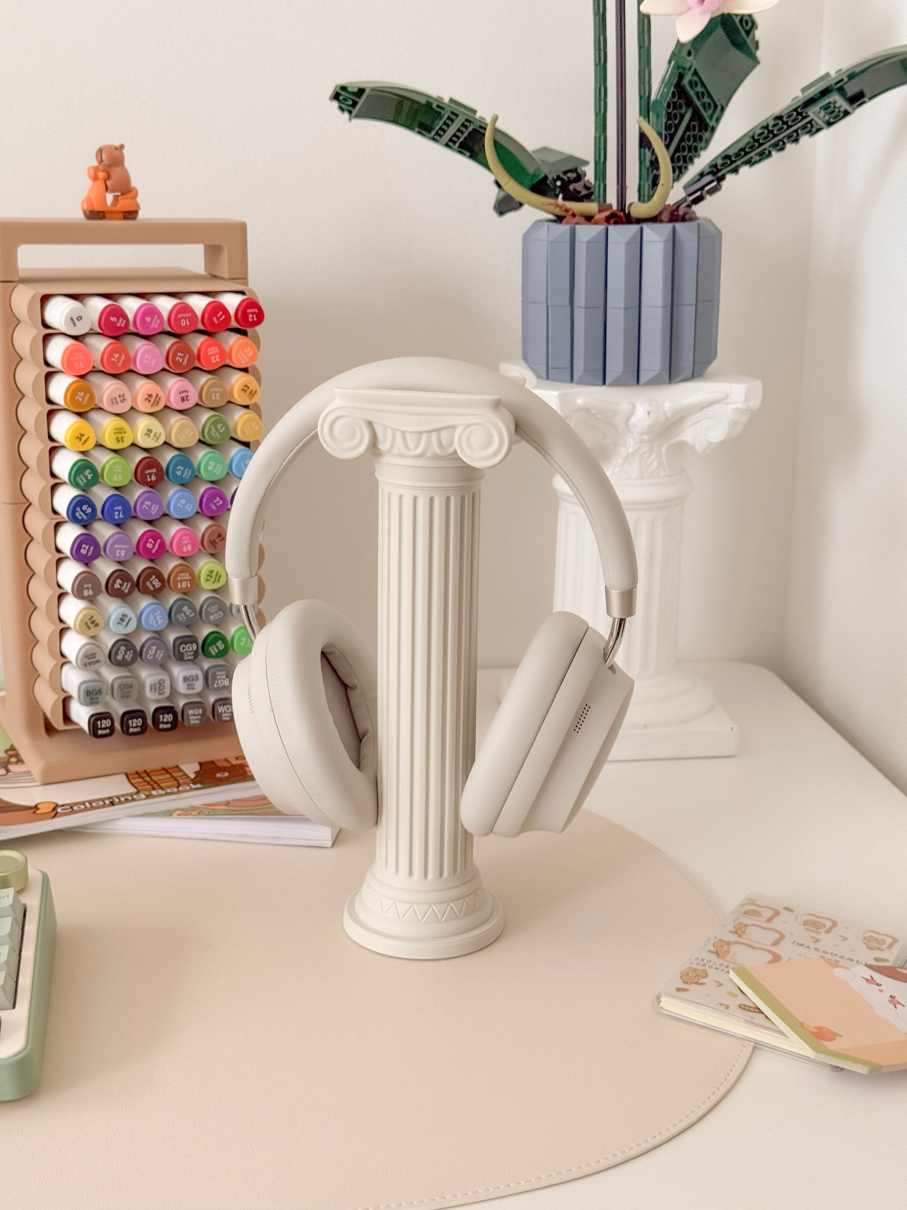 Column Headphone Stand & Controller Holder