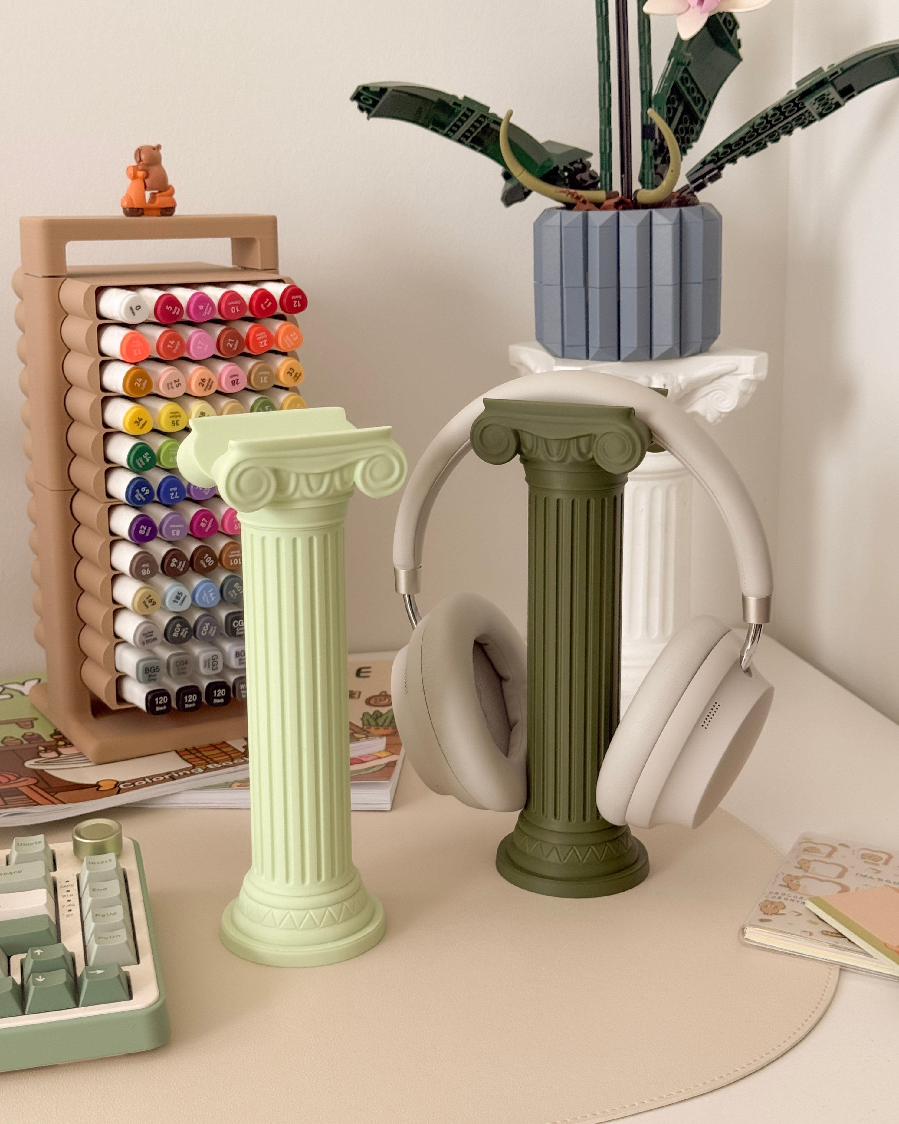 Column Headphone Stand & Controller Holder