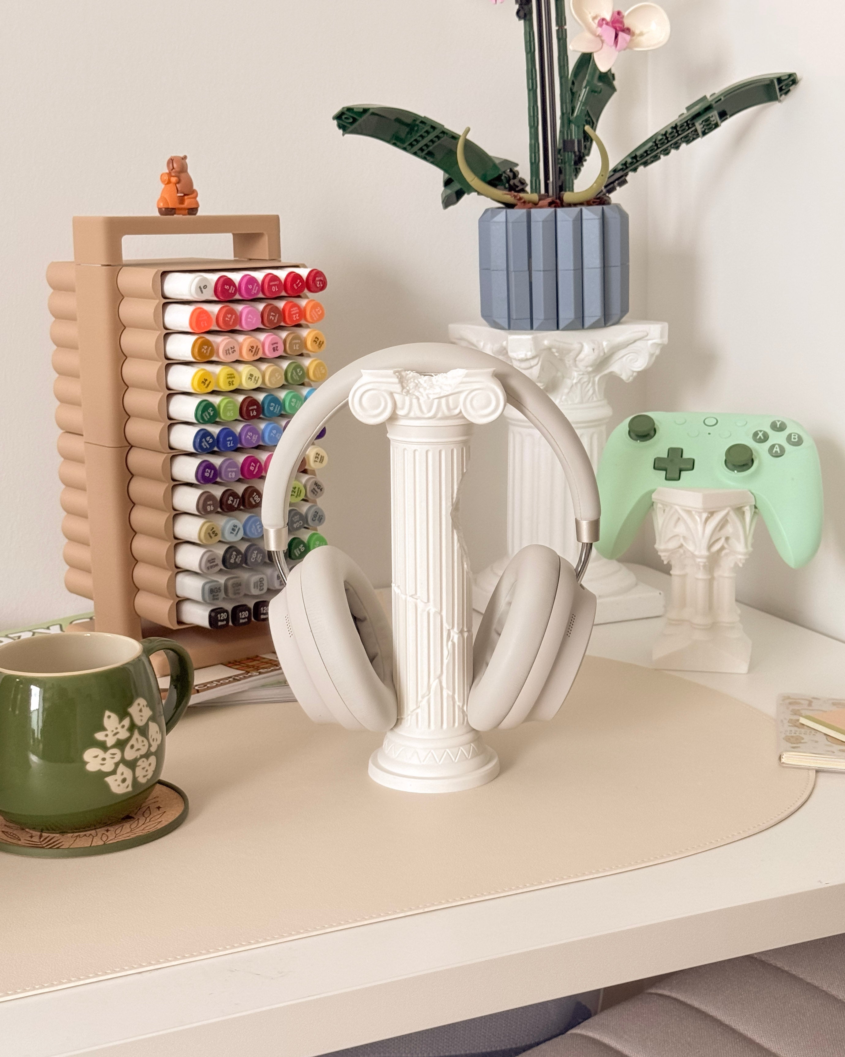 Column Headphone Stand & Controller Holder