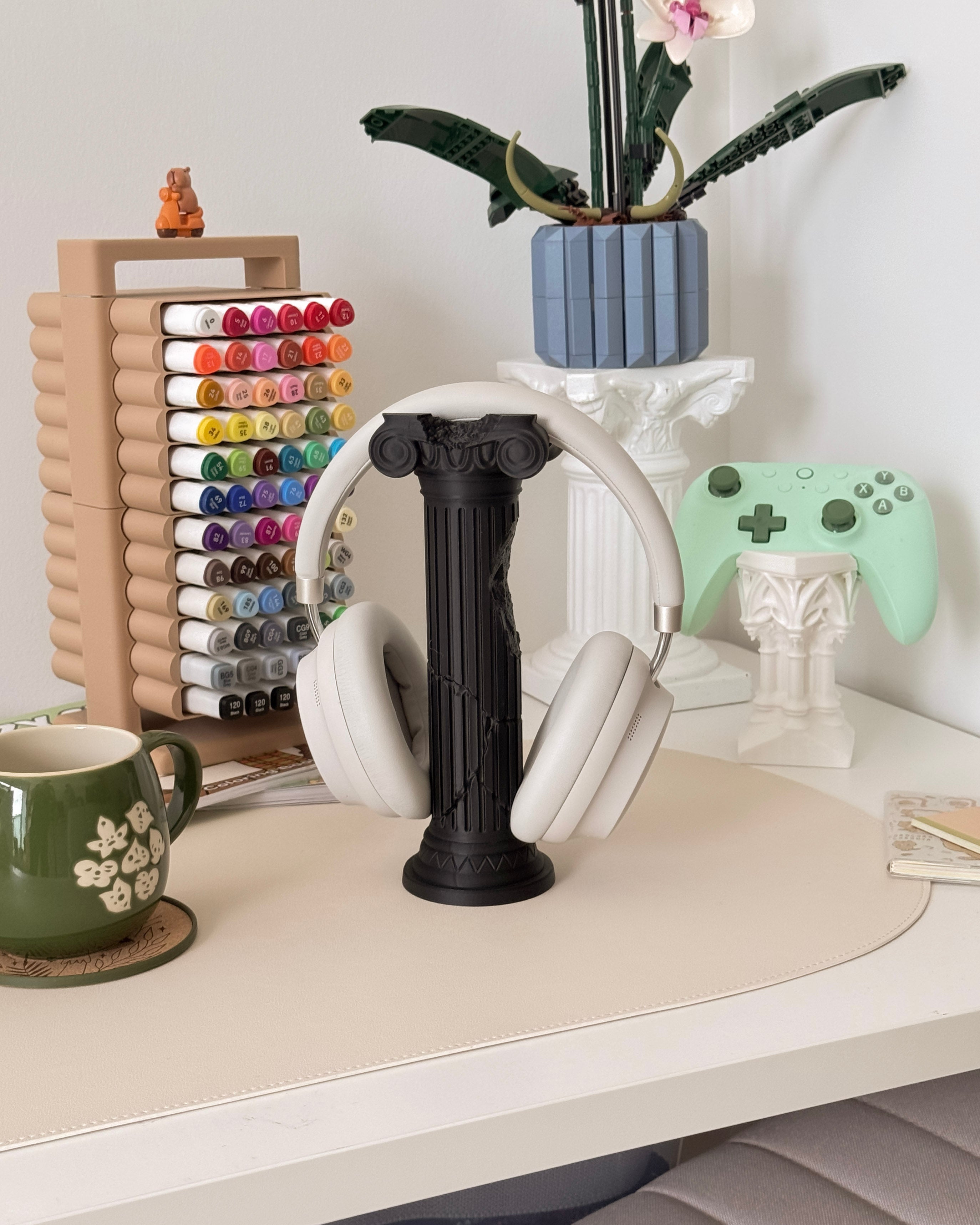 Column Headphone Stand & Controller Holder