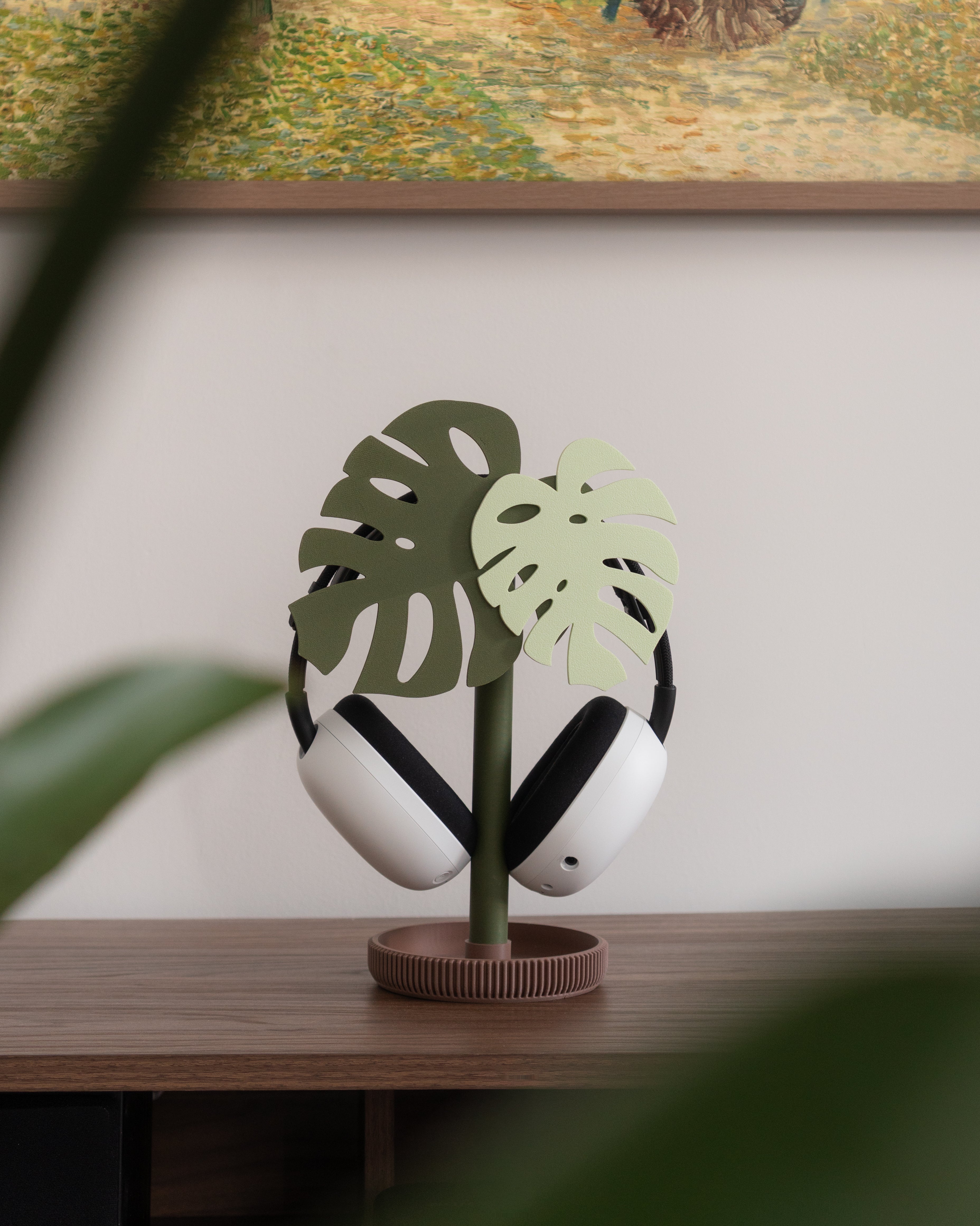 Monstera Headphone Stand