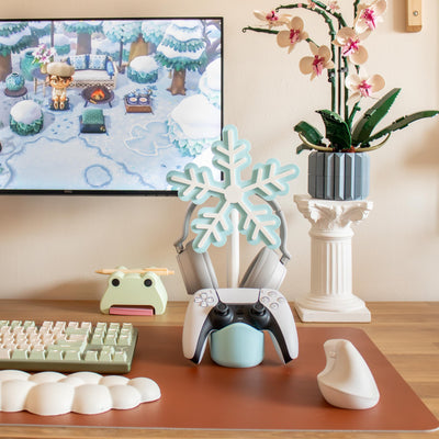 Snowflake Headphone Stand