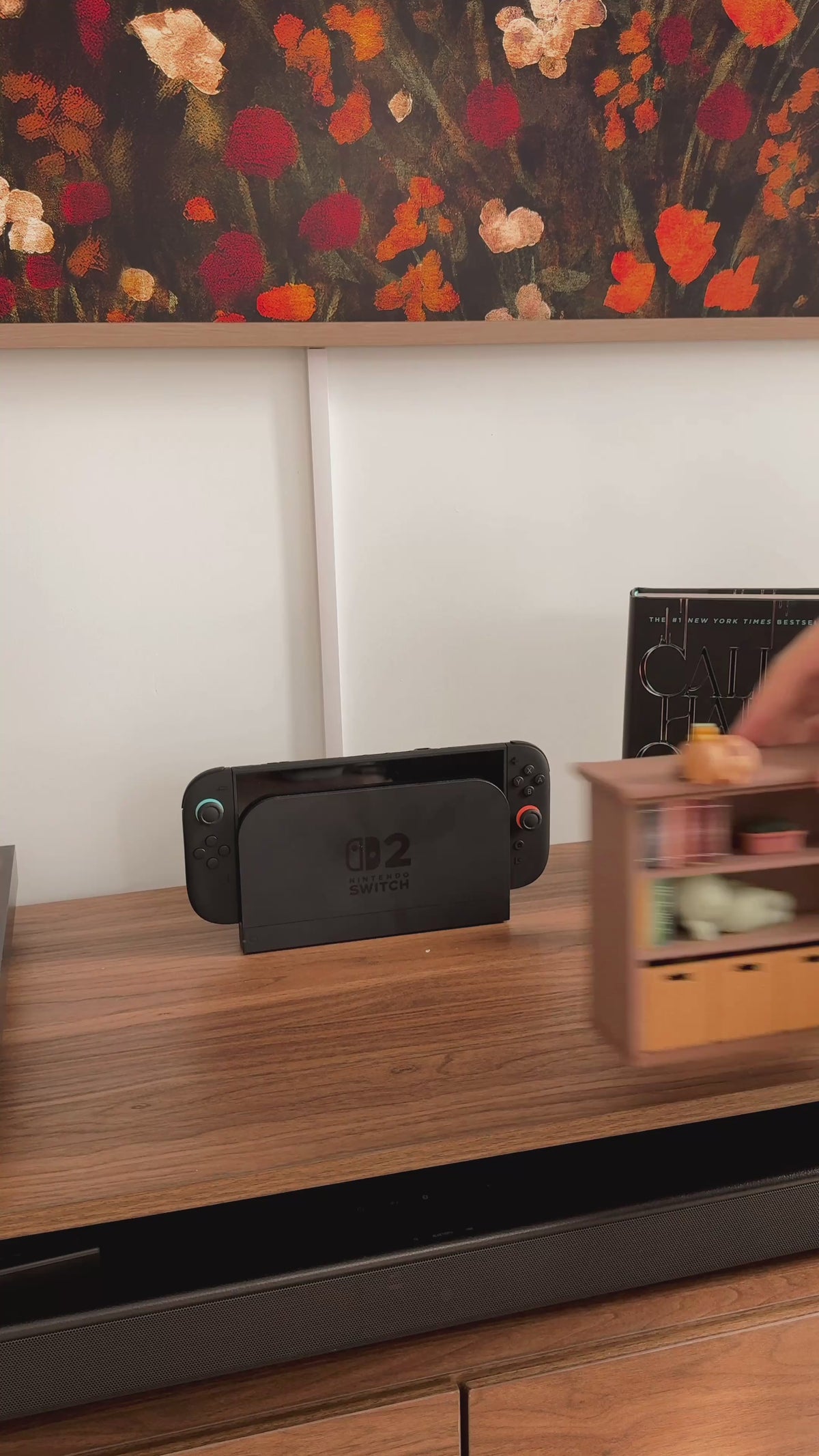 Load video: Bookish Switch Dock Cover